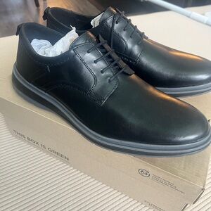 Men's Black Leather Clarks BRAND NEW